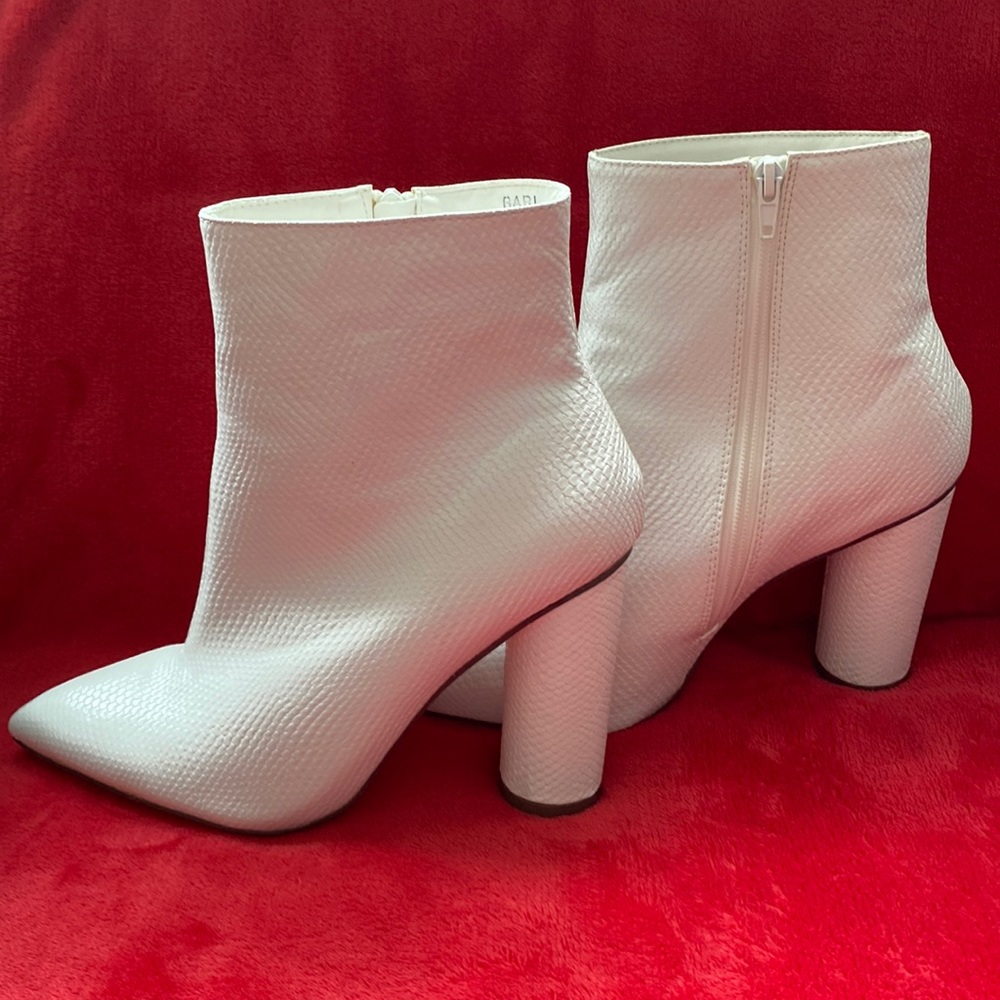 Almost brand new white faux gator skin chunk heel ankle boots